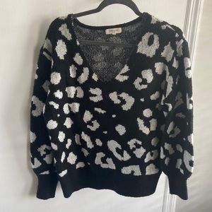 Cheetah print sweater - never worn!
